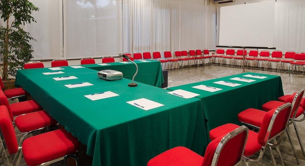 Mini Palace Hotel Viterbo Zewnętrze zdjęcie